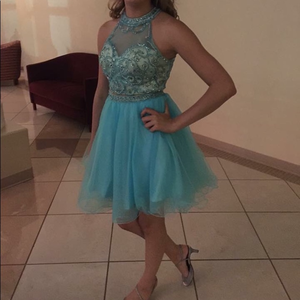 Formal gown mid length